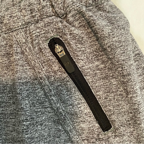 Lululemon Tracker Short 4" Low-Rise Lined Short - Heather Lux Multi Black - 16 - Picture 5 of 12